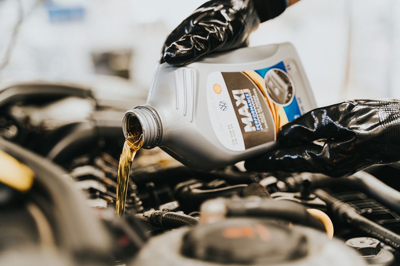 Oil &amp; scheduled maintenance